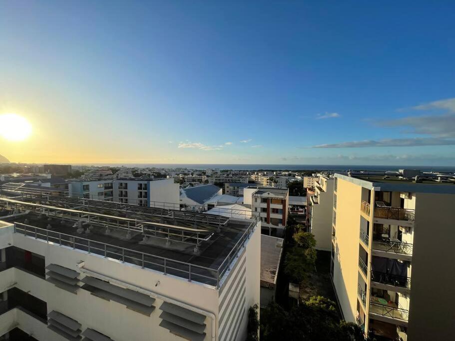 Immense Studio 51 Jusqu'A 4 Personnes Avec Vue Mer Saint-Denis Extérieur photo