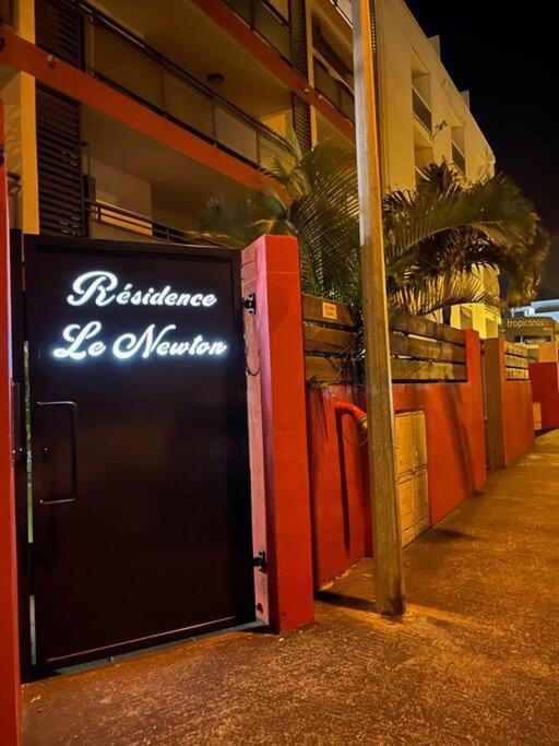 Immense Studio 51 Jusqu'A 4 Personnes Avec Vue Mer Saint-Denis Extérieur photo